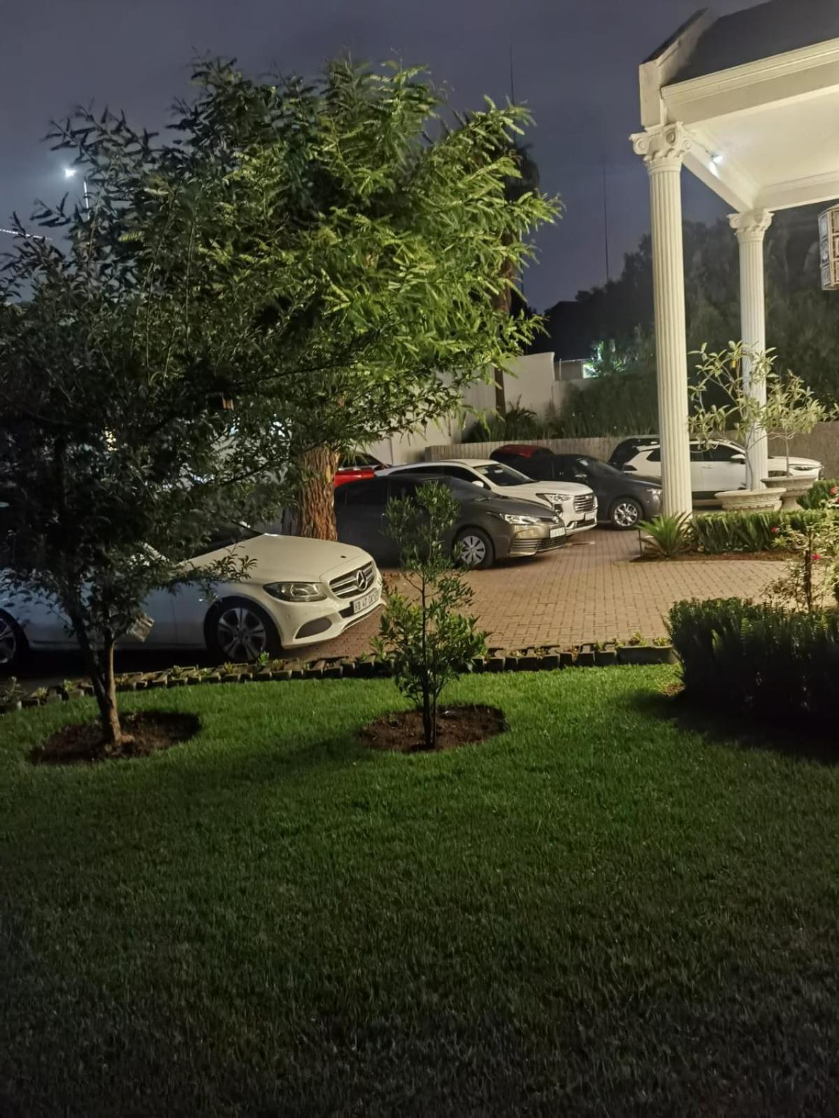 Lotus Guest House Γιοχάνεσμπουργκ Εξωτερικό φωτογραφία